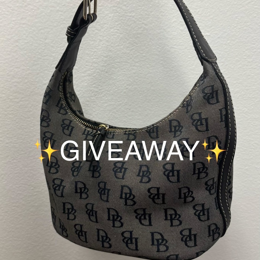 Y2K Dooney & Bourke Monogram Bag